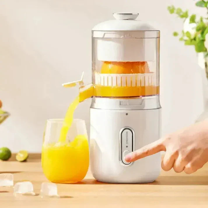Garderion Wireless Electric Juicer Portable USB Blender – Fresh Juice, Anytime, Anywhere