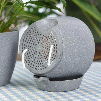 Garderion Round Plastic Planter – Self-Watering Indoor Pot Garderion