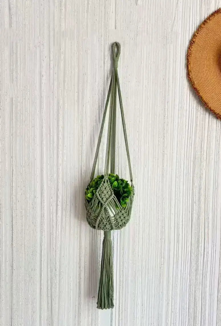 Garderion Woven Flower Pot – Minimalist Handcrafted Planter Garderion