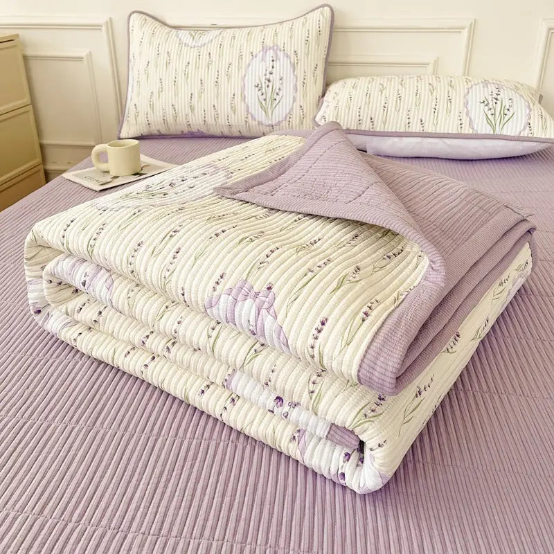 Garderion Quilted Bed Cover Three-Piece Set Garderion